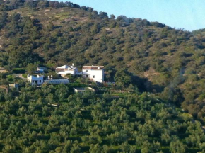 Family home with shared pool in Montefrío + 160 m², Montefrio